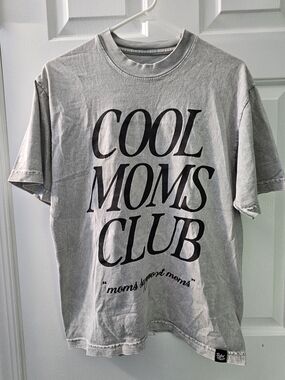 Slyfox Cool Moms Club Graphic Tee - Grey